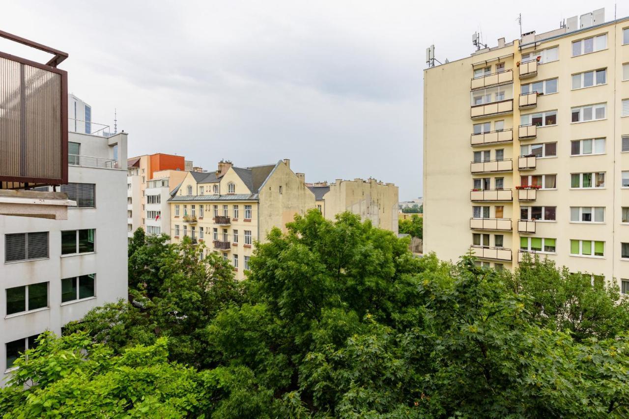 Cozy & Stylish Studio Ochota 1,5 Km To Zlote Tarasy By Renters Apartment Warschau